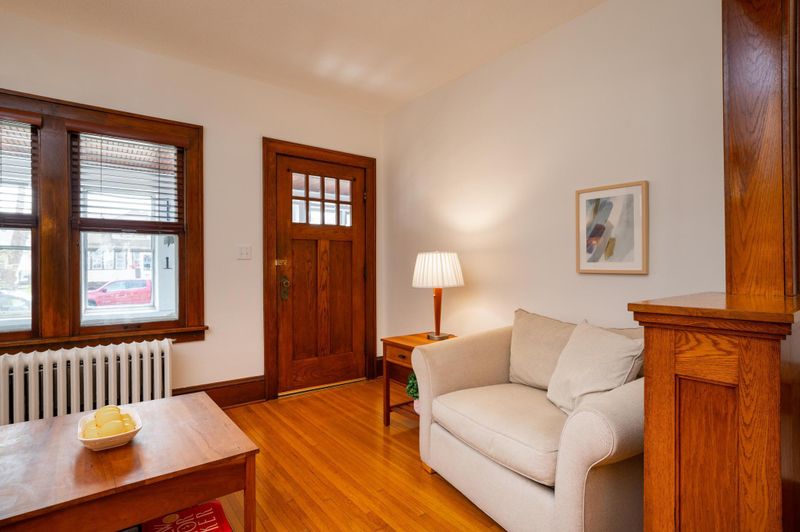 1455 James Ave, Saint Paul, MN 55105