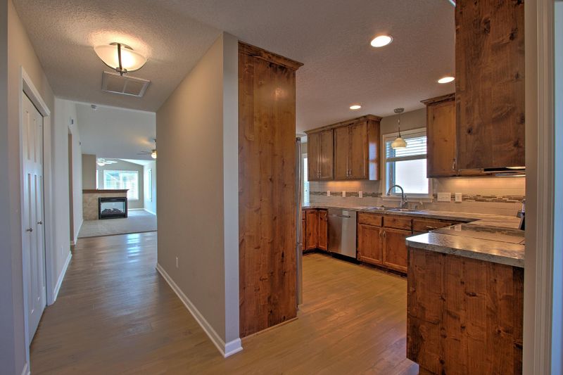 459 25th Ln SE, Cambridge, MN 55008