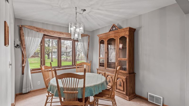 11644 Xavis St NW, Coon Rapids, MN 55433