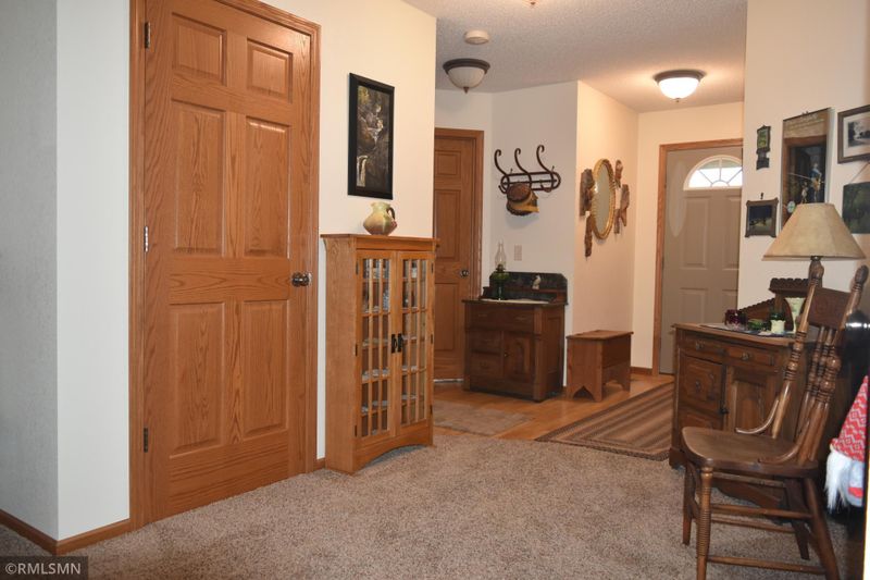 508 A Barry Ave, Hinckley, MN 55037