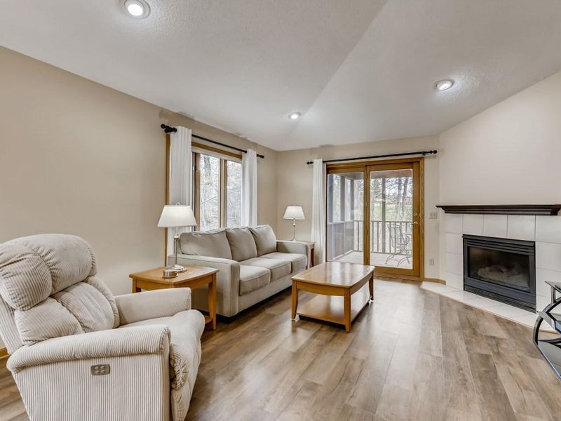 5106 Stoney Bridge Ct, Minnetonka, MN 55345