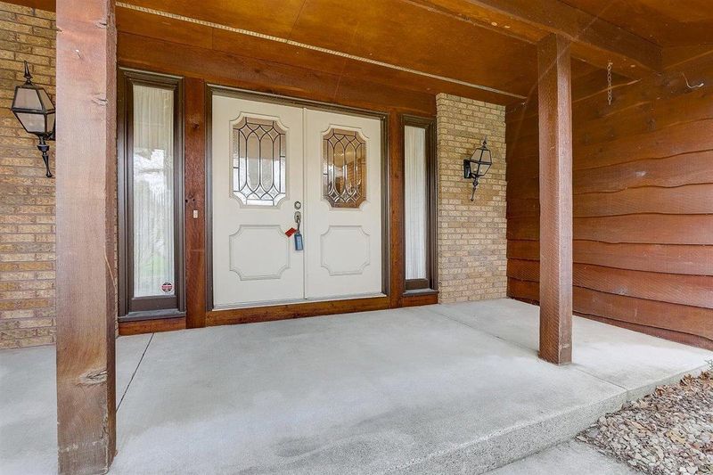 11532 Mississippi Dr N, Champlin, MN 55316