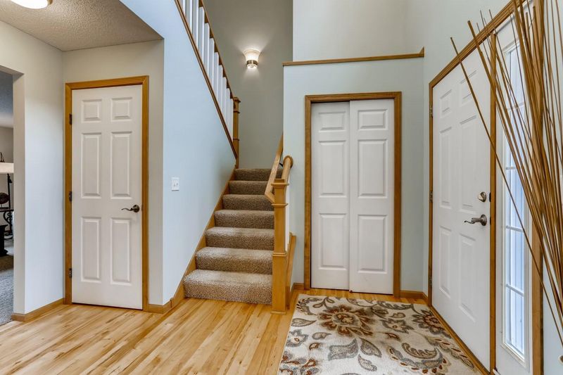 2544 Meadow Oak Ln, Monticello, MN 55362