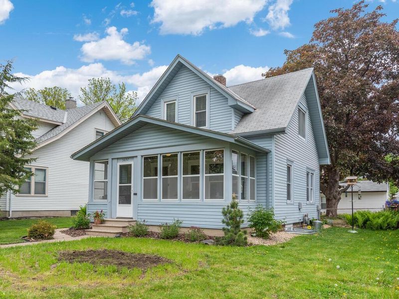 3657 33rd Ave S, Minneapolis, MN 55406
