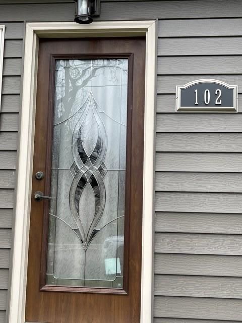 102 4th St NW, Elysian, MN 56028