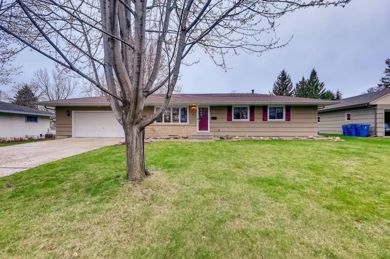 10030 Fremont Ave S, Bloomington, MN 55431