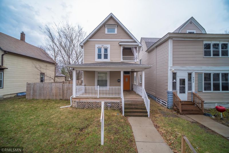 994 Reaney Ave, Saint Paul, MN 55106