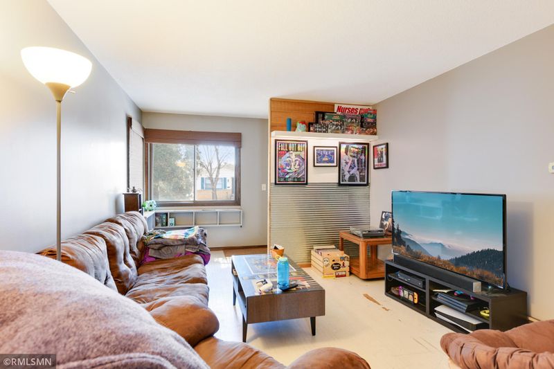 741 Monroe St NE, Minneapolis, MN 55413