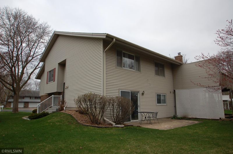 14209 E 143rd Ct, Burnsville, MN 55337