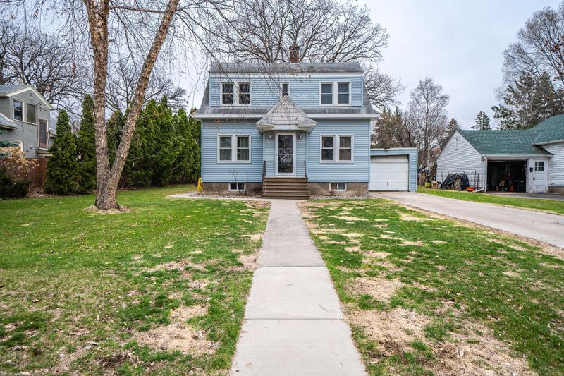 114 8th St NE, Little Falls, MN 56345