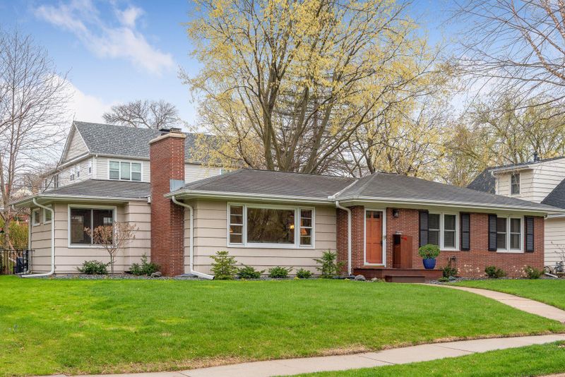 2917 W 54th St, Minneapolis, MN 55410
