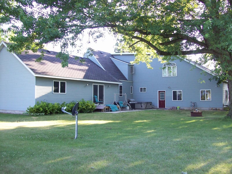301 E Duroe St, Jeffers, MN 56145