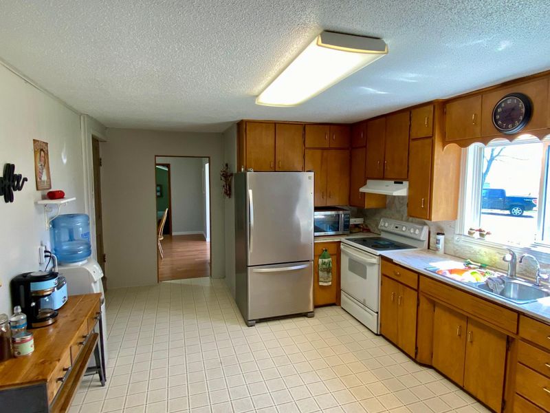 5300 120th Ave SW, Raymond, MN 56282