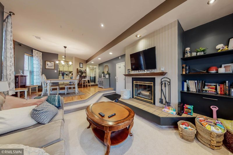 451 Marshall Ave #1, Saint Paul, MN 55102