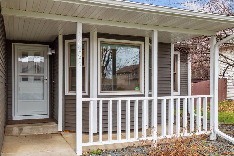 12384 97th Ave N, Maple Grove, MN 55369
