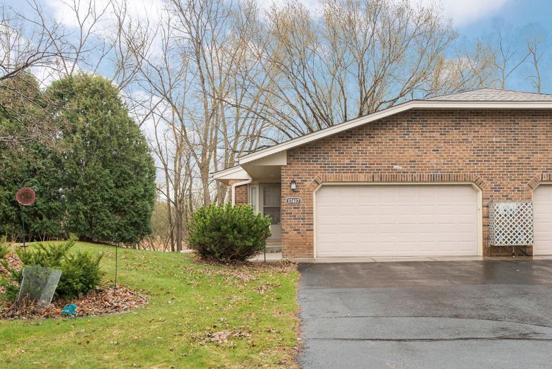 17417 Saddlewood Ln, Minnetonka, MN 55345