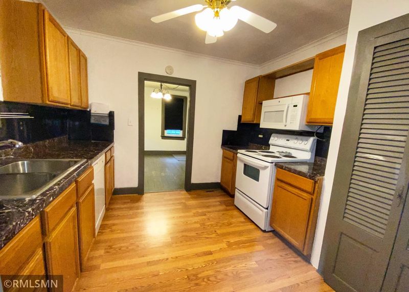 204 3rd Ave, Bovey, MN 55709