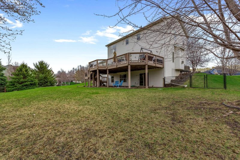 13847 Jasmine Ct, Rogers, MN 55374