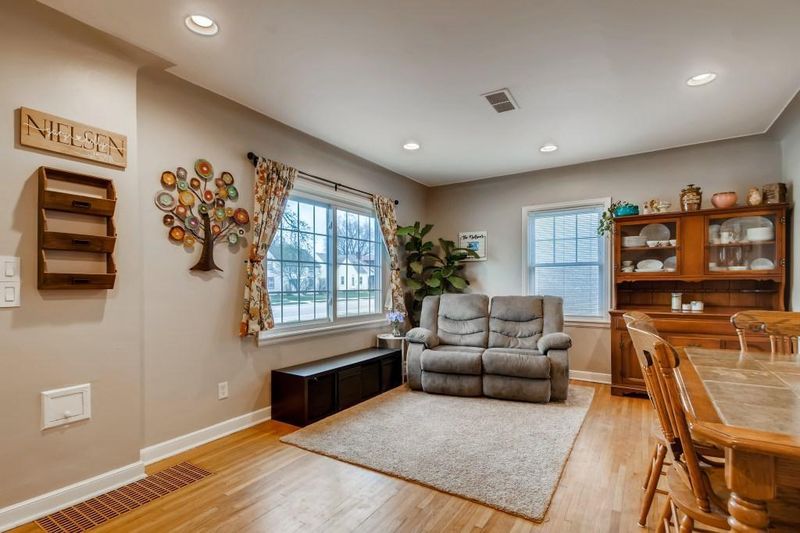 3745 Noble Ave N, Robbinsdale, MN 55422