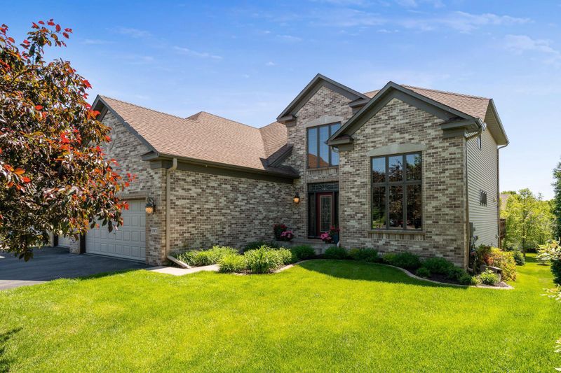 13973 Oakwood Ct NE, Saint Michael, MN 55376