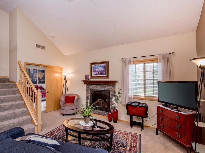 4029 Meadowlark Curve #4029, Eagan, MN 55122