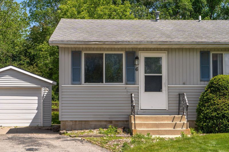 6 Sather Ct SW, Pine Island, MN 55963