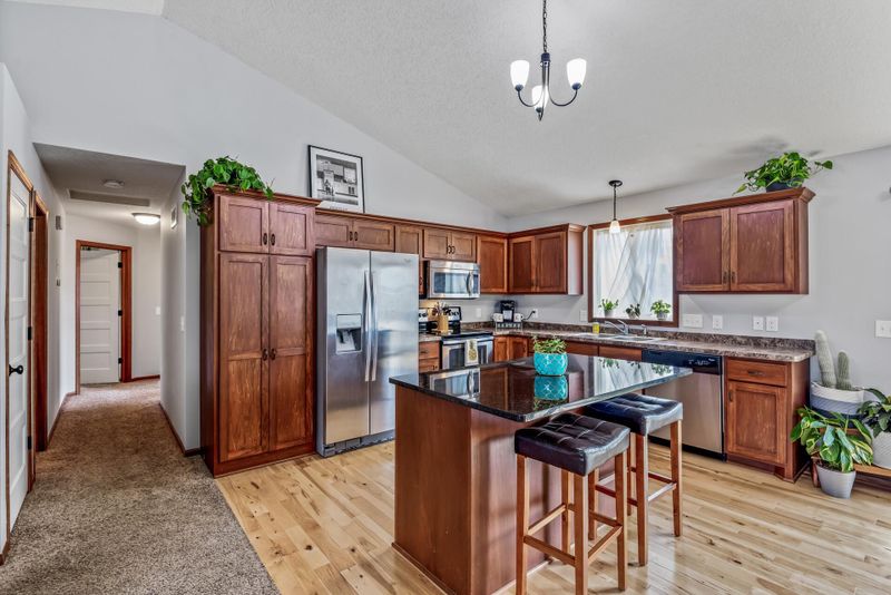 1952 140th Ave NW, Andover, MN 55304