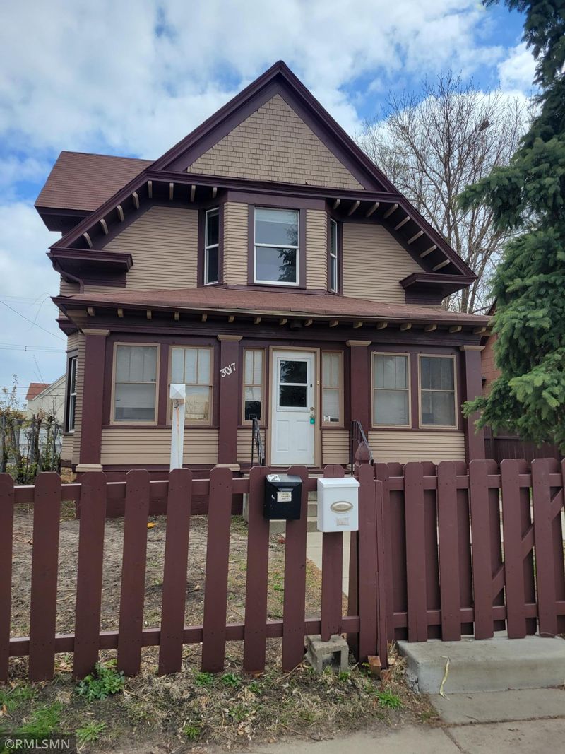 3017 Garfield Ave, Minneapolis, MN 55408