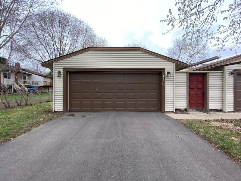 1230 Polk St S, Shakopee, MN 55379