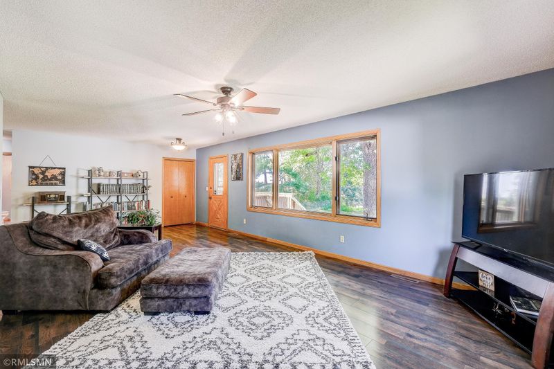 13545 Andrews Ave, Lindstrom, MN 55045