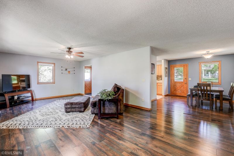 13545 Andrews Ave, Lindstrom, MN 55045