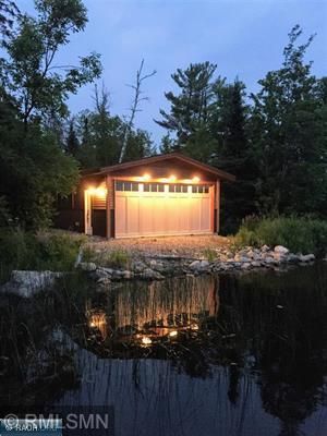 2028 Hinsdale Loop Dr, Cook, MN 55723