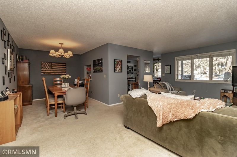 452 Etna St #104, Saint Paul, MN 55106
