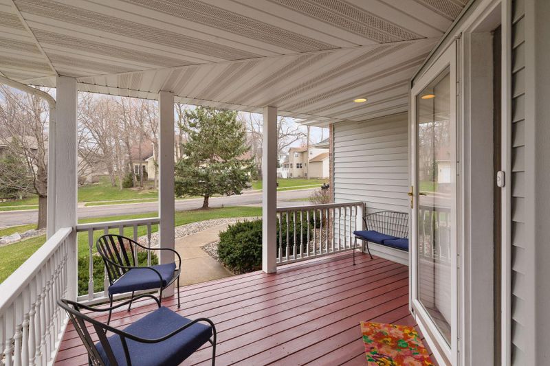 10513 Hidden Oaks Ln N, Champlin, MN 55316