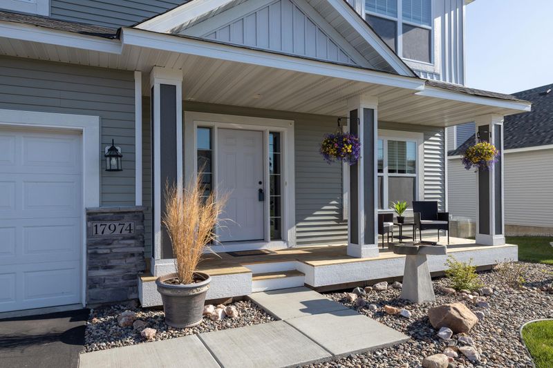 17974 Equinox Ave, Lakeville, MN 55044