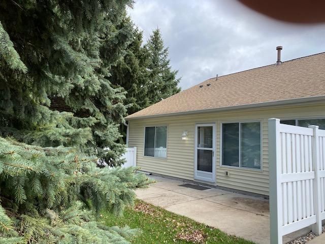 13030 Northrup Trl, Eden Prairie, MN 55347