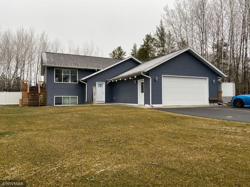 5831 Annalee Ln NW, Bemidji, MN 56601