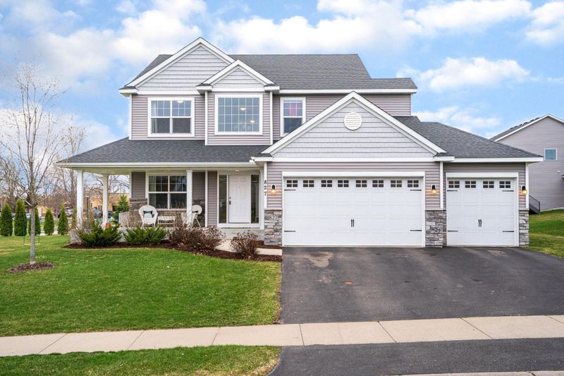 827 Egret Ln, Waconia, MN 55387
