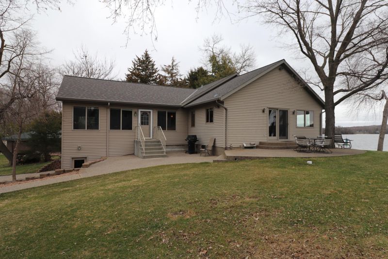 29836 Arden Dr, Grey Eagle, MN 56336