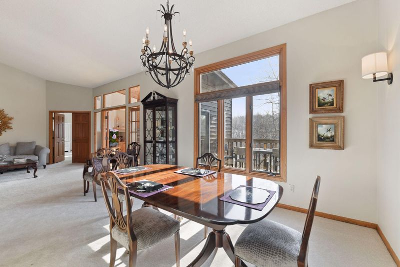 6896 Stonewood Ct, Eden Prairie, MN 55346