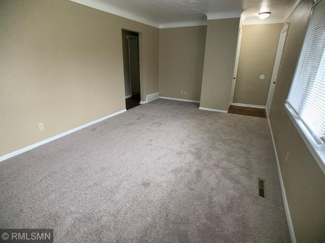 851 Charles Ave, Saint Paul, MN 55104