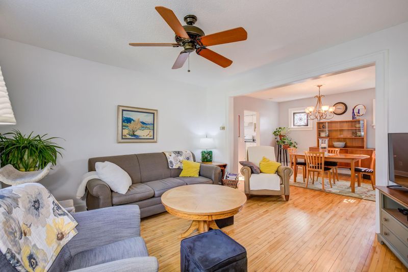 1809 Arlington Ave E, Saint Paul, MN 55119