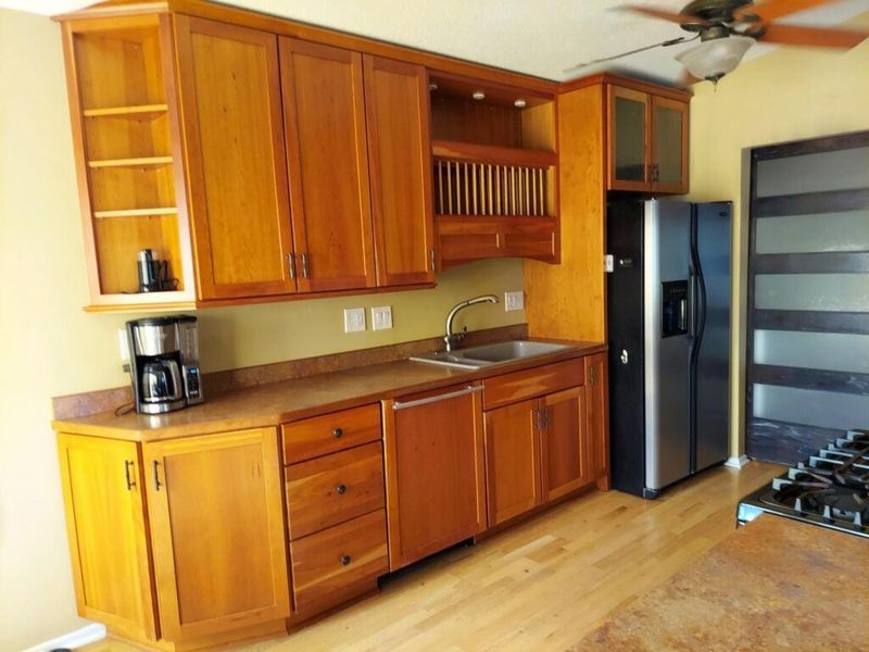 5986 Dellwood Ave, Shoreview, MN 55126