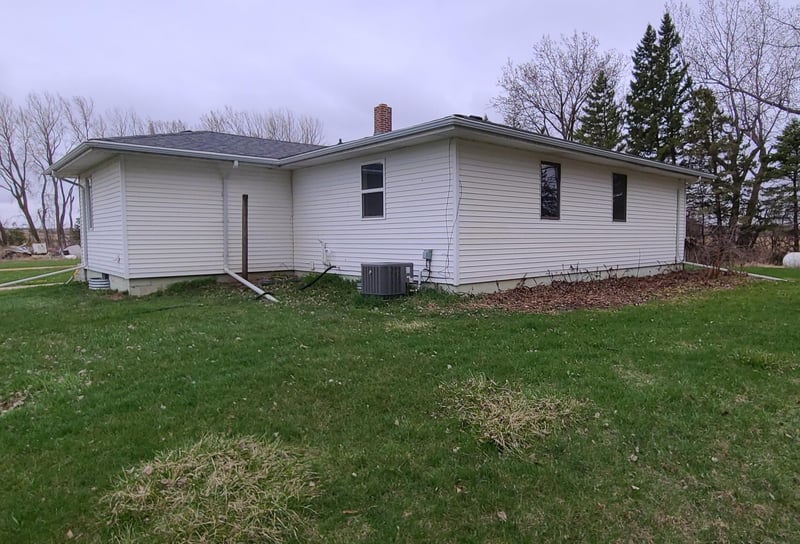 2072 190th Ave, Ruthton, MN 56170