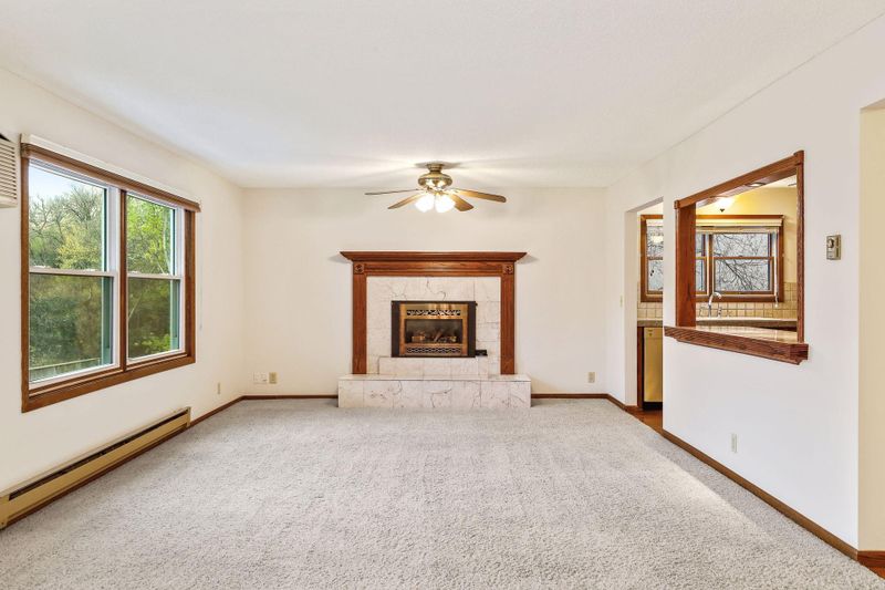 301 3rd St S #202, Stillwater, MN 55082