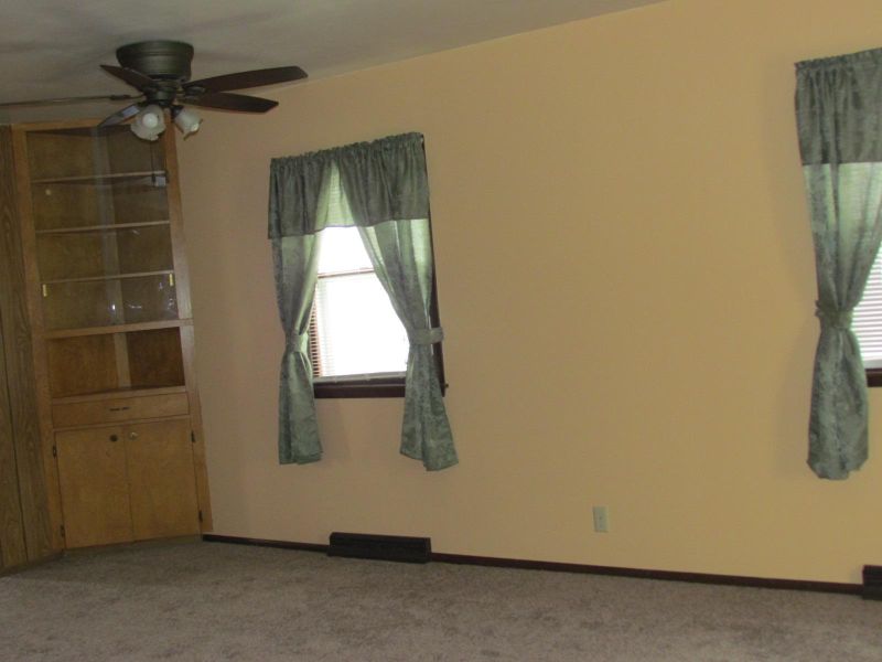 924 N Elm St, Fairmont, MN 56031