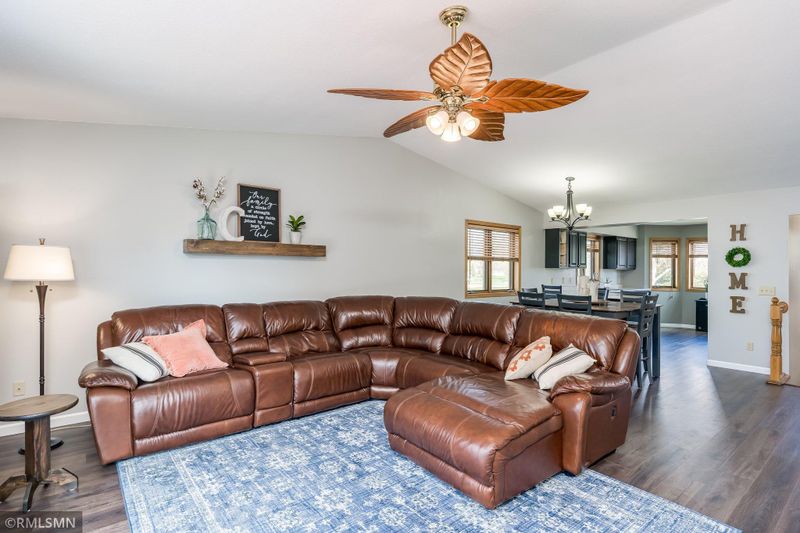 1550 Lamar Dr, North Mankato, MN 56003