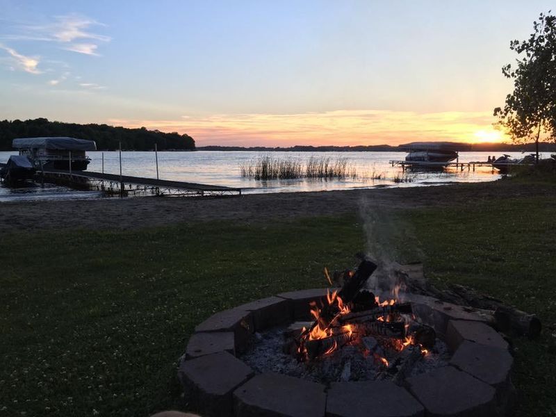114A Willow Point Dr, Elysian, MN 56028