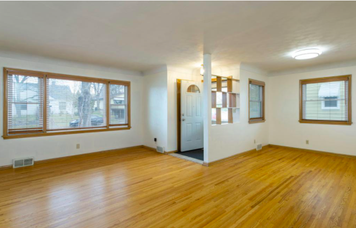 2050 Cottage Ave E, Saint Paul, MN 55119