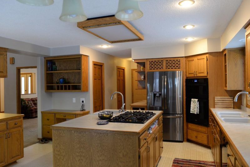 13599 Harwell Pa, Apple Valley, MN 55124